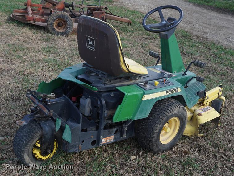 image for item EU9162 John Deere F525 lawn mower
