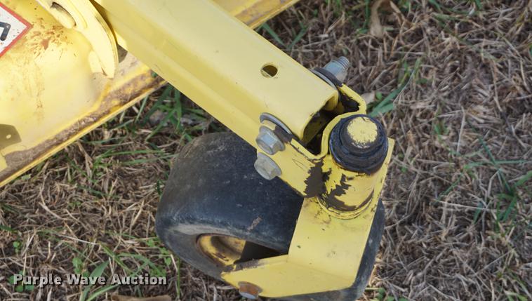 image for item EU9162 John Deere F525 lawn mower