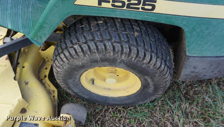 image for item EU9162 John Deere F525 lawn mower