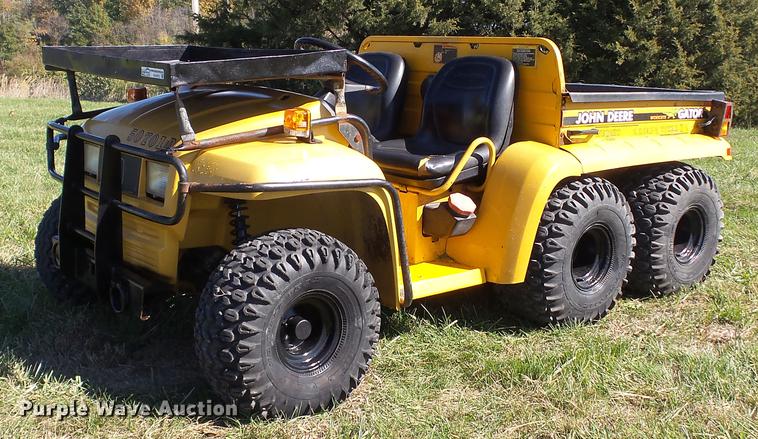 image for item EV9515 2001 John Deere Worksite Gator utility vehicle