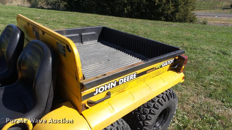 image for item EV9515 2001 John Deere Worksite Gator utility vehicle