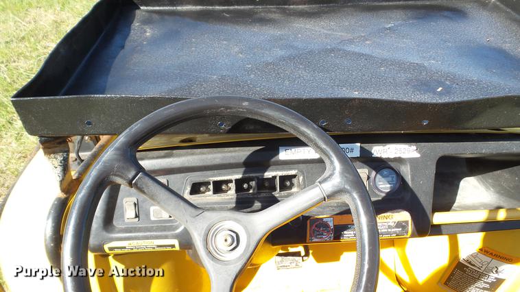 image for item EV9515 2001 John Deere Worksite Gator utility vehicle