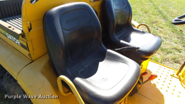 image for item EV9515 2001 John Deere Worksite Gator utility vehicle
