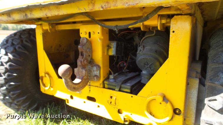 image for item EV9515 2001 John Deere Worksite Gator utility vehicle