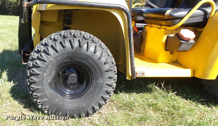 image for item EV9515 2001 John Deere Worksite Gator utility vehicle