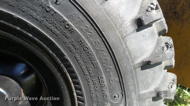 image for item EV9515 2001 John Deere Worksite Gator utility vehicle