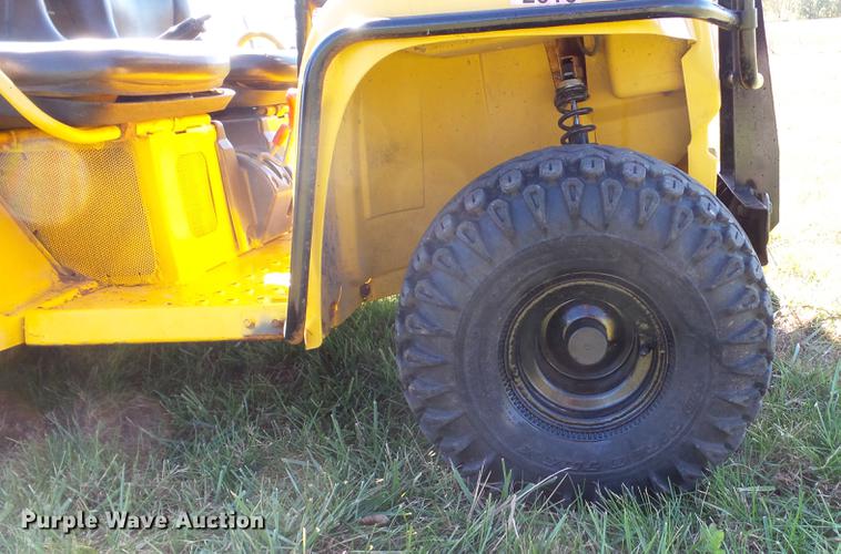 image for item EV9515 2001 John Deere Worksite Gator utility vehicle