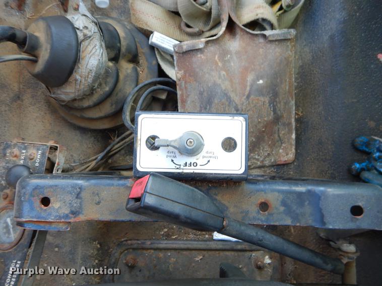 image for item EW9541 2006 International 7400 roll-off container truck