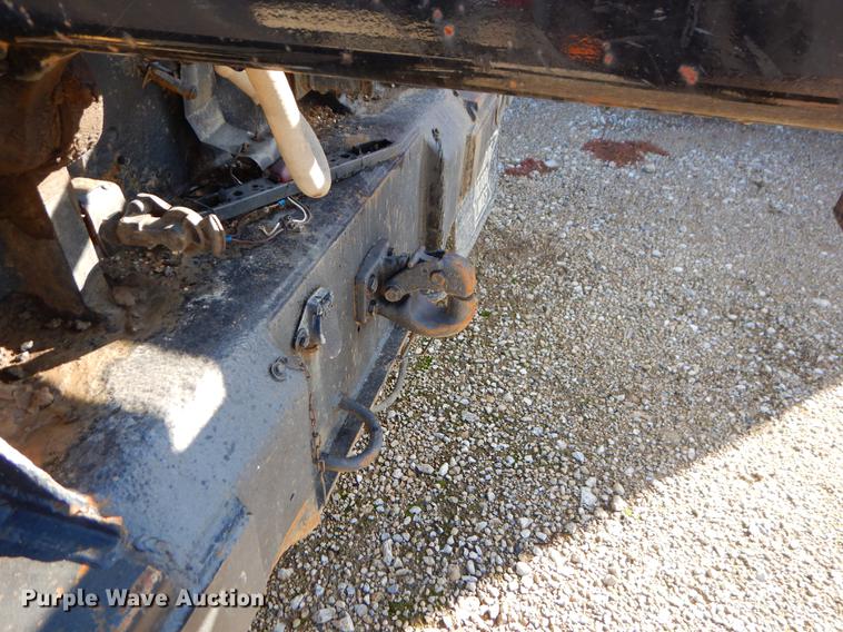 image for item EW9541 2006 International 7400 roll-off container truck