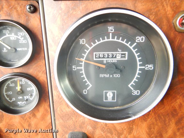 image for item EW9569 2002 Kenworth T300 propane fuel truck