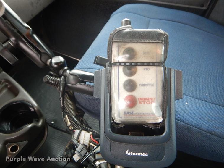 image for item EW9569 2002 Kenworth T300 propane fuel truck