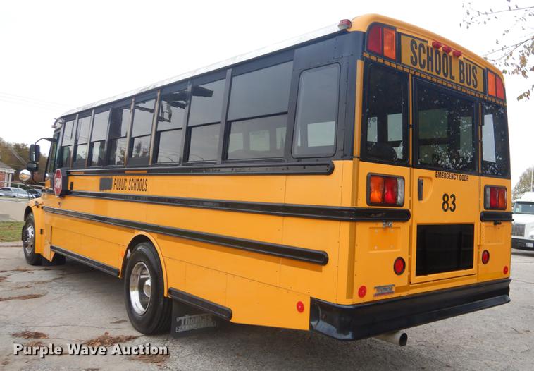 image for item EW9571 2006 Freightliner Thomas school bus