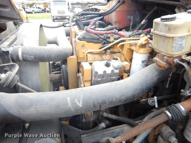 image for item EW9571 2006 Freightliner Thomas school bus