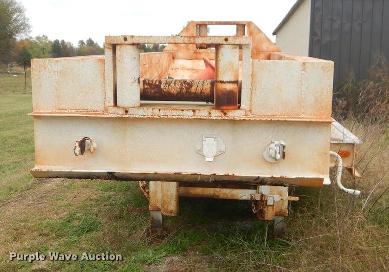 image for item EW9572 1985 Liddell Birmingham tilt deck equipment trailer