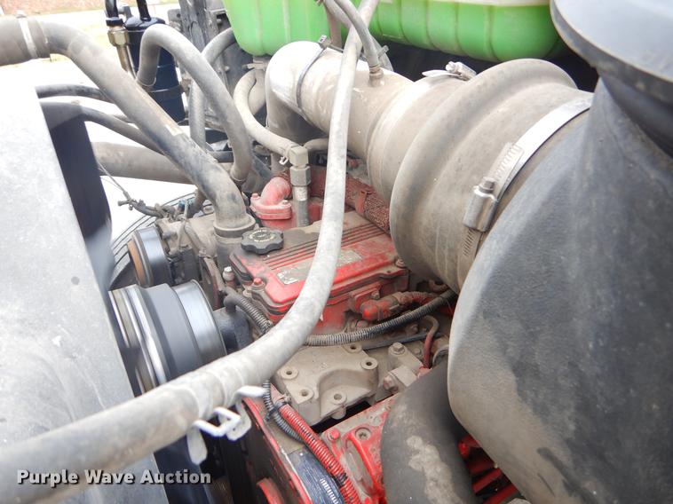 image for item EW9573 2008 Sterling service truck with crane