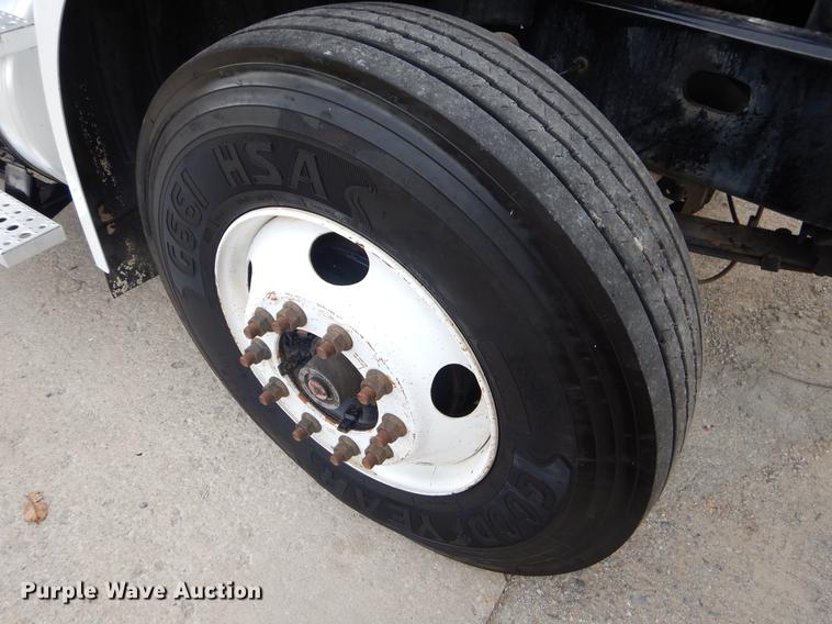 image for item EW9573 2008 Sterling service truck with crane