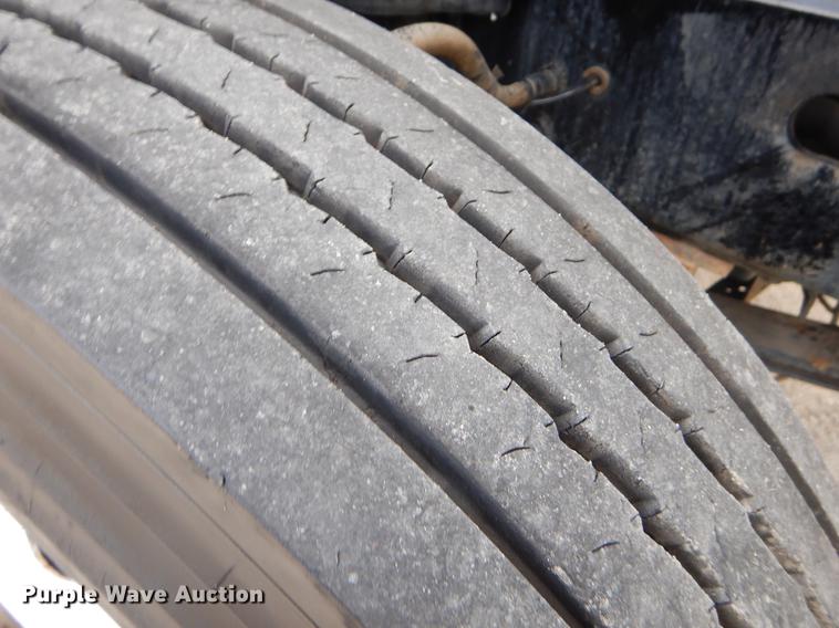 image for item EW9573 2008 Sterling service truck with crane