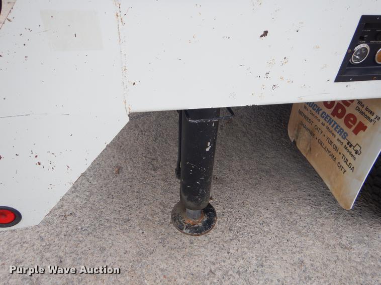 image for item EW9573 2008 Sterling service truck with crane