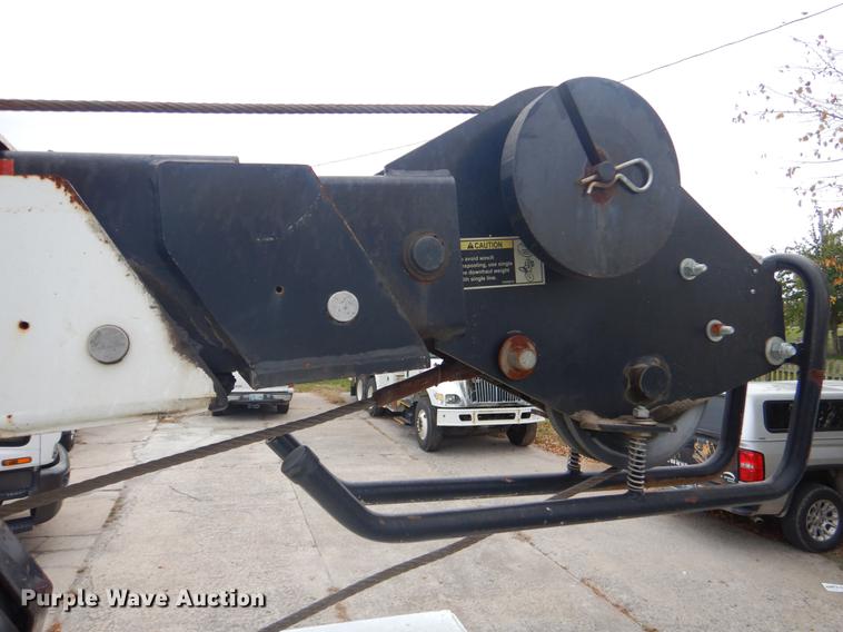 image for item EW9573 2008 Sterling service truck with crane