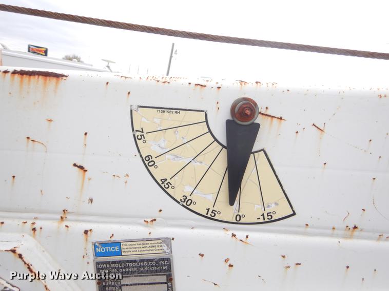 image for item EW9573 2008 Sterling service truck with crane