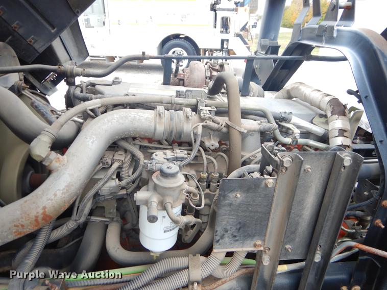 image for item EW9574 2006 GMC T7500 satellite broadcasting truck