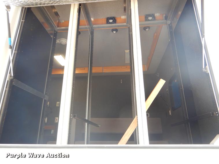 image for item EW9574 2006 GMC T7500 satellite broadcasting truck