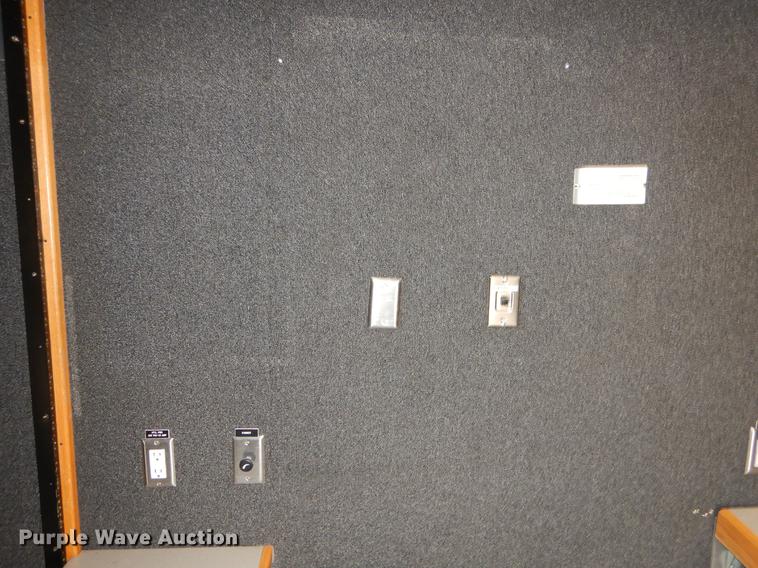 image for item EW9574 2006 GMC T7500 satellite broadcasting truck