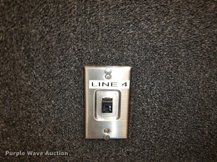 image for item EW9574 2006 GMC T7500 satellite broadcasting truck