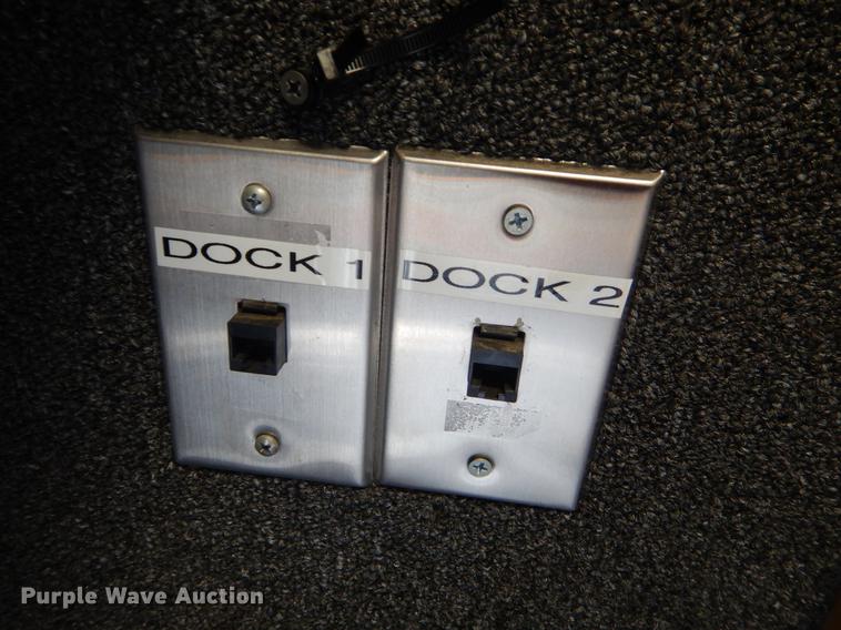 image for item EW9574 2006 GMC T7500 satellite broadcasting truck