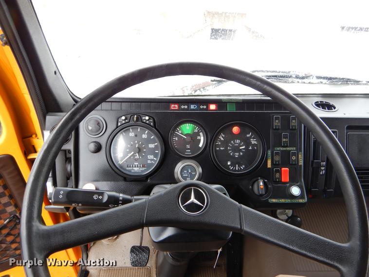 image for item EW9665 1987 Mercedes Benz bridge repair truck