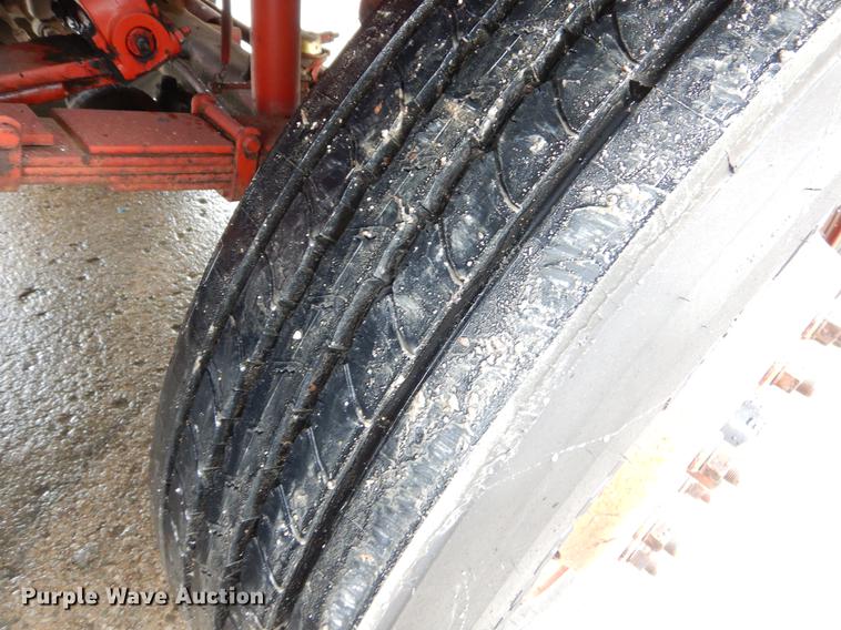 image for item EW9665 1987 Mercedes Benz bridge repair truck