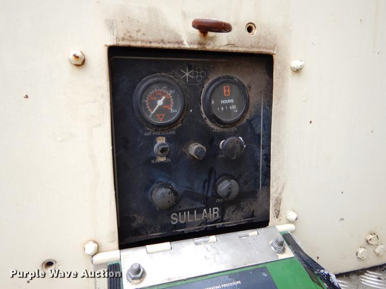 image for item EW9665 1987 Mercedes Benz bridge repair truck