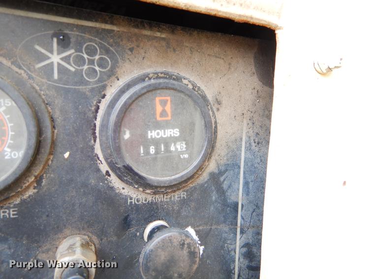 image for item EW9665 1987 Mercedes Benz bridge repair truck