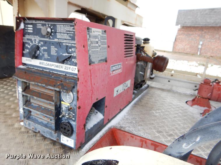 image for item EW9665 1987 Mercedes Benz bridge repair truck