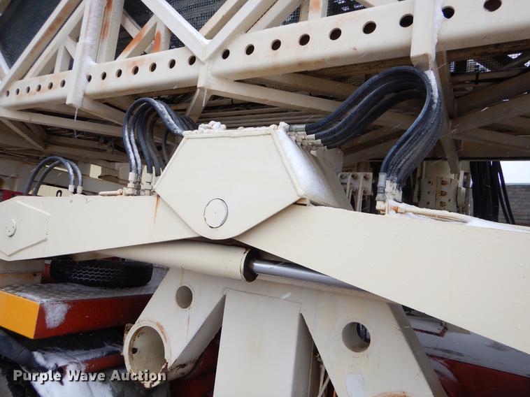 image for item EW9665 1987 Mercedes Benz bridge repair truck