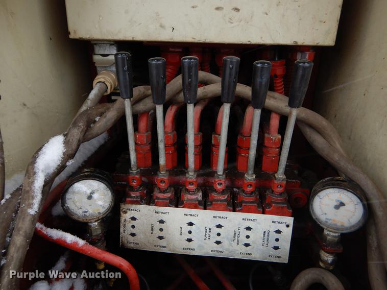 image for item EW9665 1987 Mercedes Benz bridge repair truck