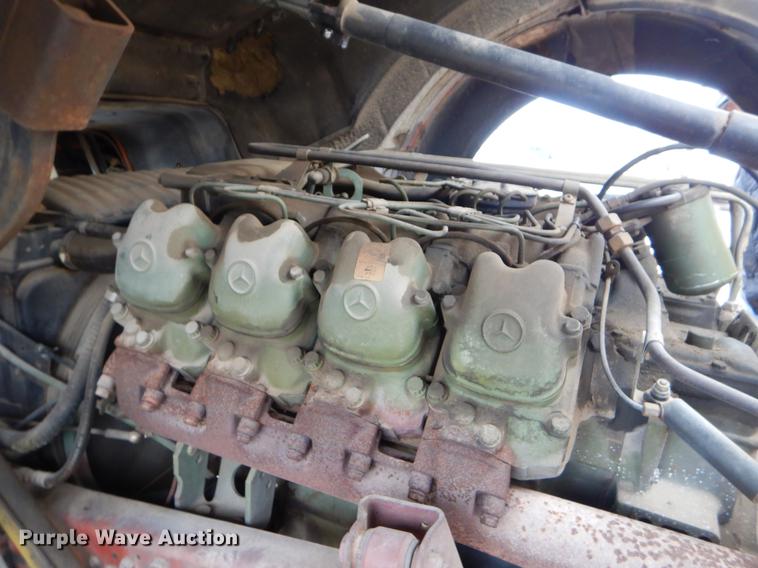 image for item EW9665 1987 Mercedes Benz bridge repair truck