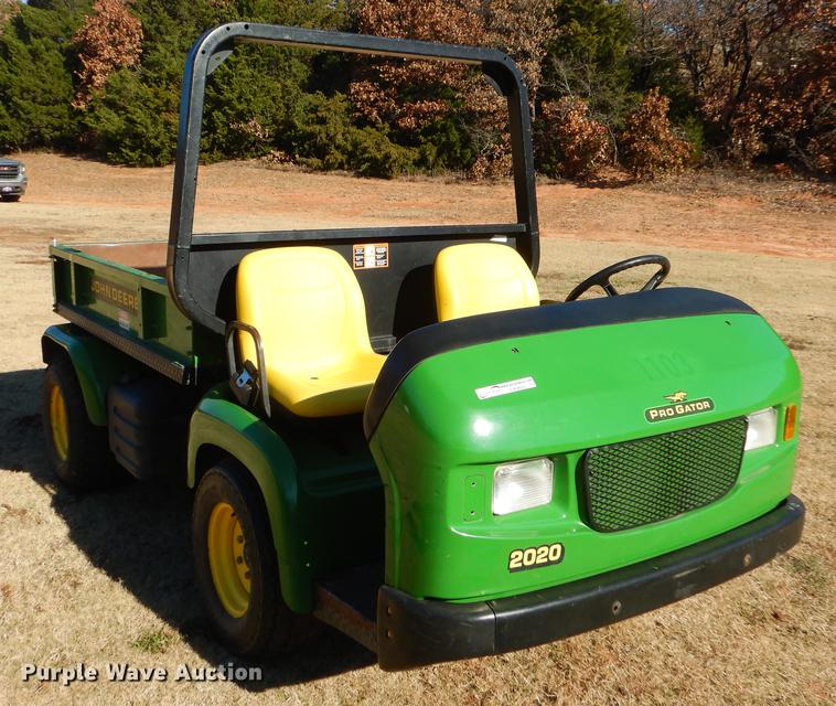 image for item EW9668 2006 John Deere Pro Gator 2020 utility vehicle