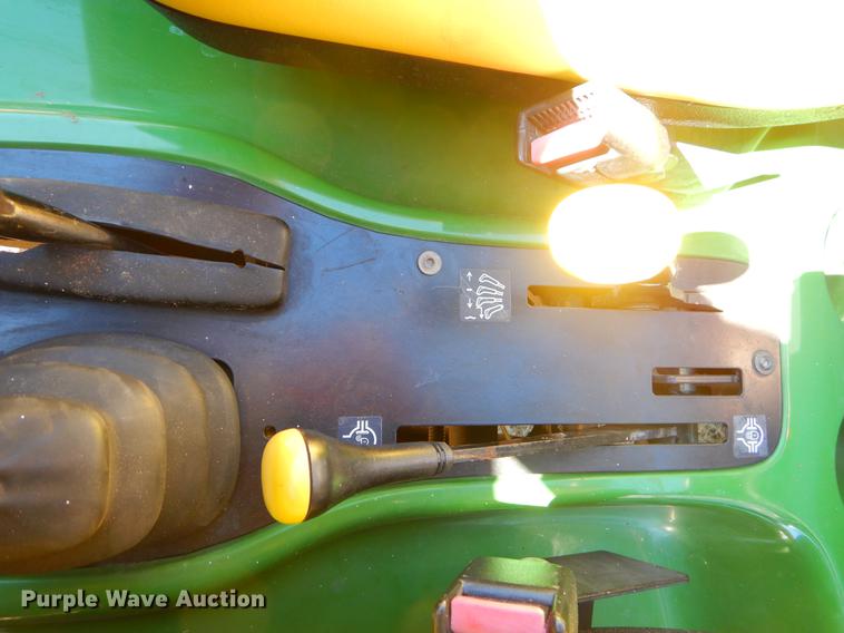 image for item EW9668 2006 John Deere Pro Gator 2020 utility vehicle