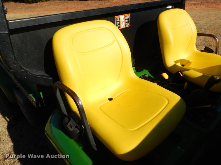 image for item EW9668 2006 John Deere Pro Gator 2020 utility vehicle