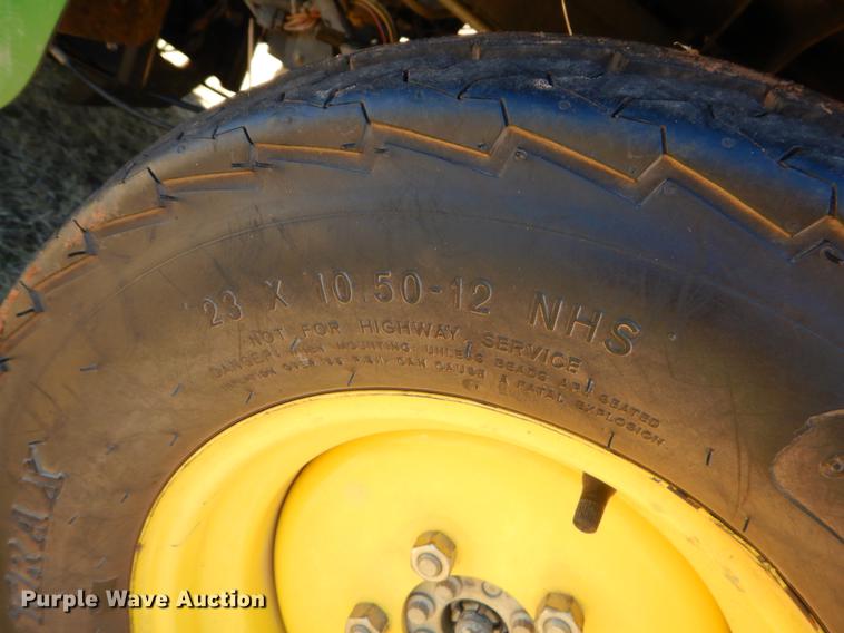 image for item EW9668 2006 John Deere Pro Gator 2020 utility vehicle