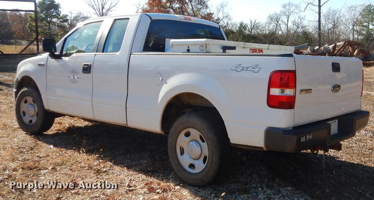 image for item EW9677 2007 Ford F150 XL SuperCab pickup truck