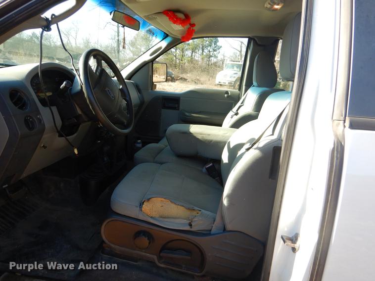 image for item EW9677 2007 Ford F150 XL SuperCab pickup truck