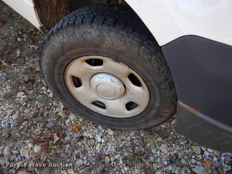 image for item EW9677 2007 Ford F150 XL SuperCab pickup truck