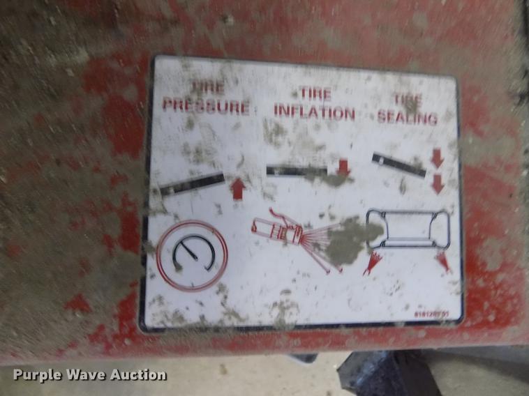 image for item FE9257 Coats APX90A tire changer