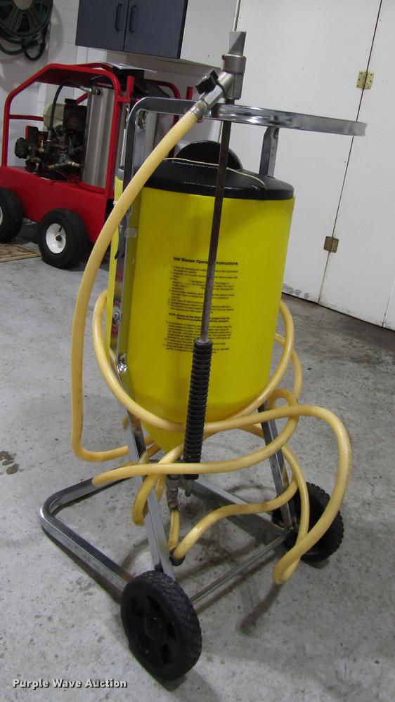 image for item FJ9562 Baking soda blaster