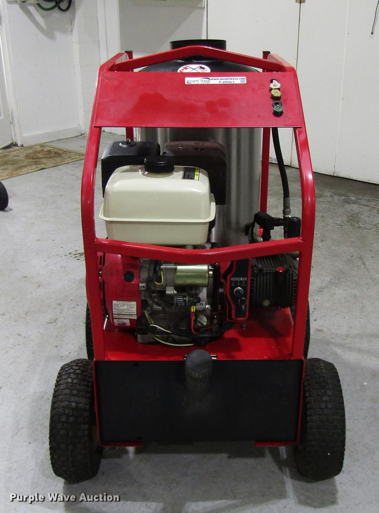 image for item FJ9563 Easy Kleen Magnum 4000 Series Gold RB5050HR pressure washer