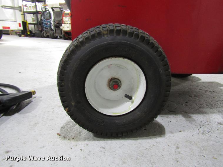 image for item FJ9563 Easy Kleen Magnum 4000 Series Gold RB5050HR pressure washer