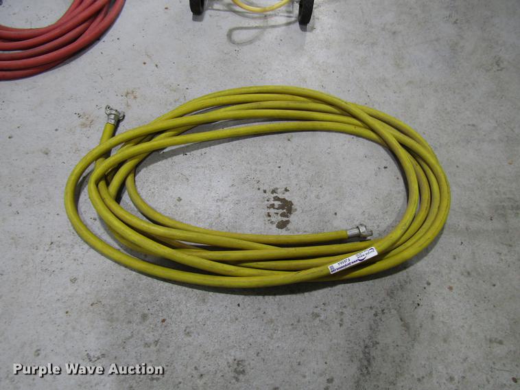 image for item FJ9564 (3) 50'L x 3/4" air hoses
