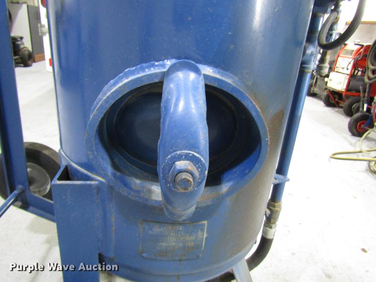 image for item FJ9565 Empire sandblasting pot